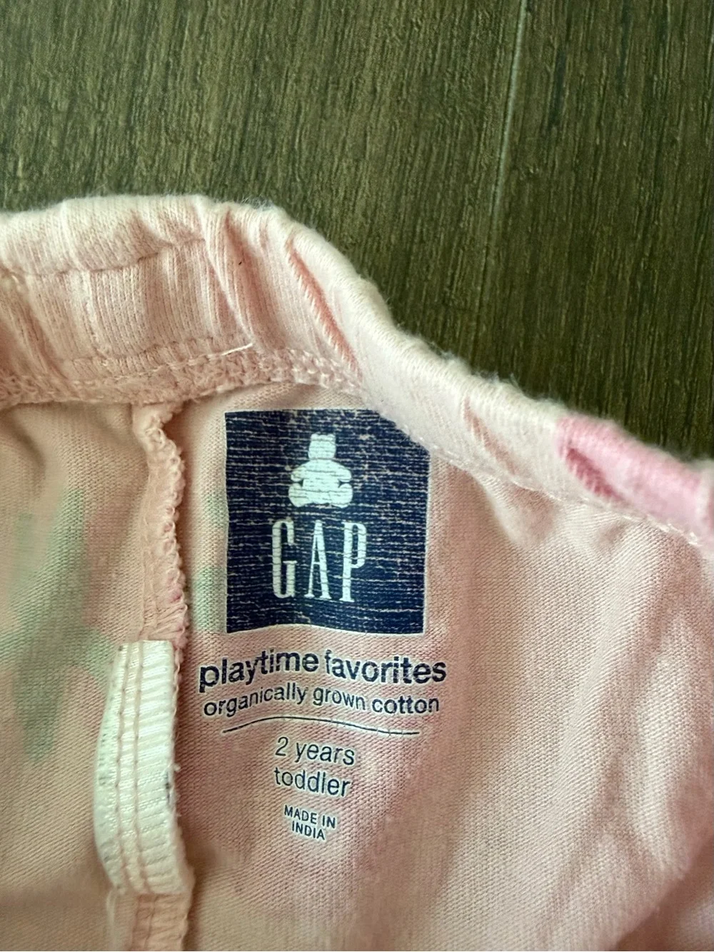 GAP light pink